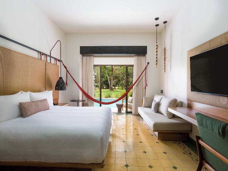 Los Suenos Marriott Ocean & Golf Resort image