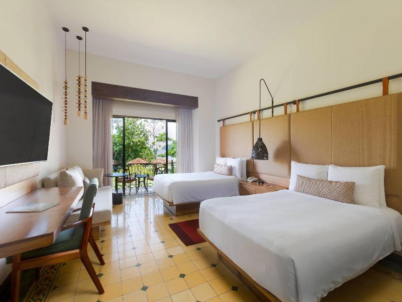 Los Suenos Marriott Ocean & Golf Resort image