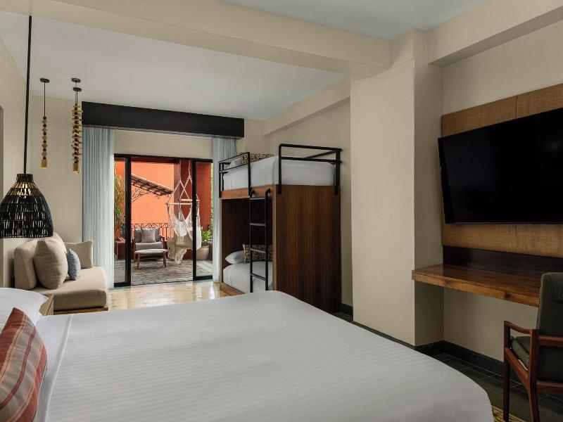 Los Suenos Marriott Ocean & Golf Resort image