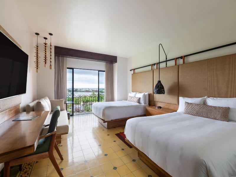 Los Suenos Marriott Ocean & Golf Resort image