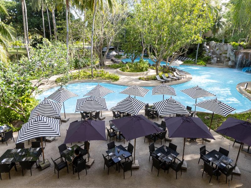 Pullman Phuket Karon Beach Resort image