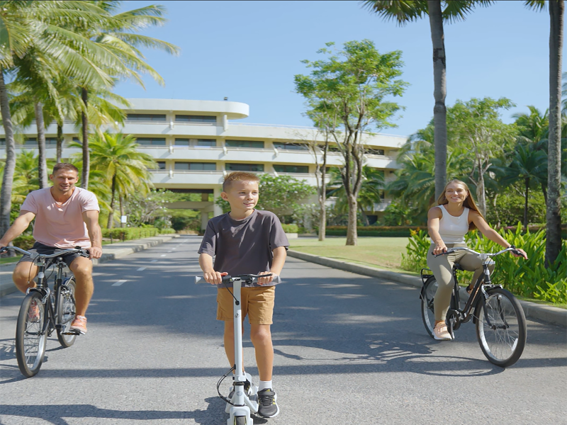 Pullman Phuket Karon Beach Resort image