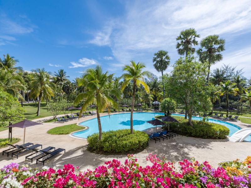 Pullman Phuket Karon Beach Resort image