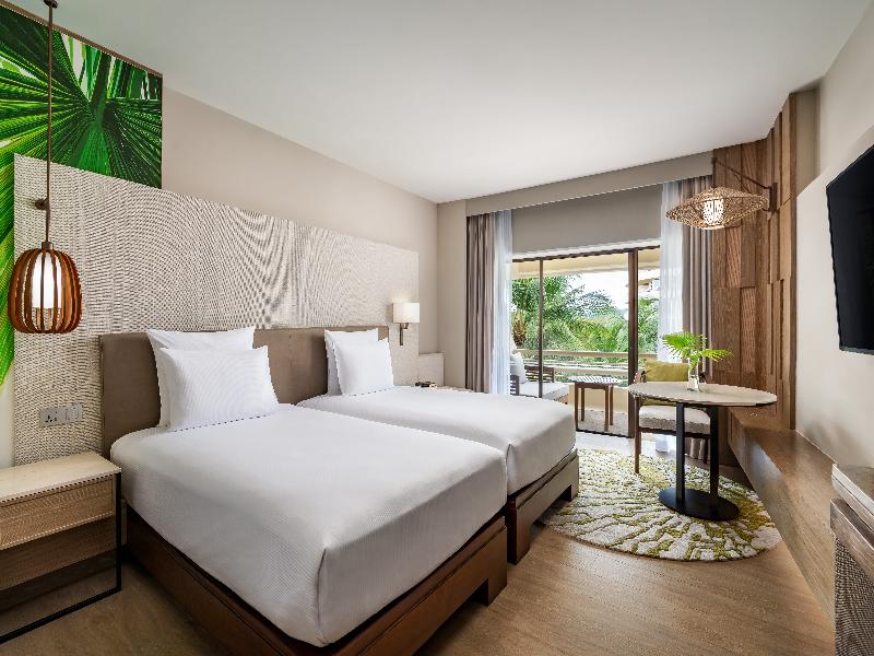 Pullman Phuket Karon Beach Resort image