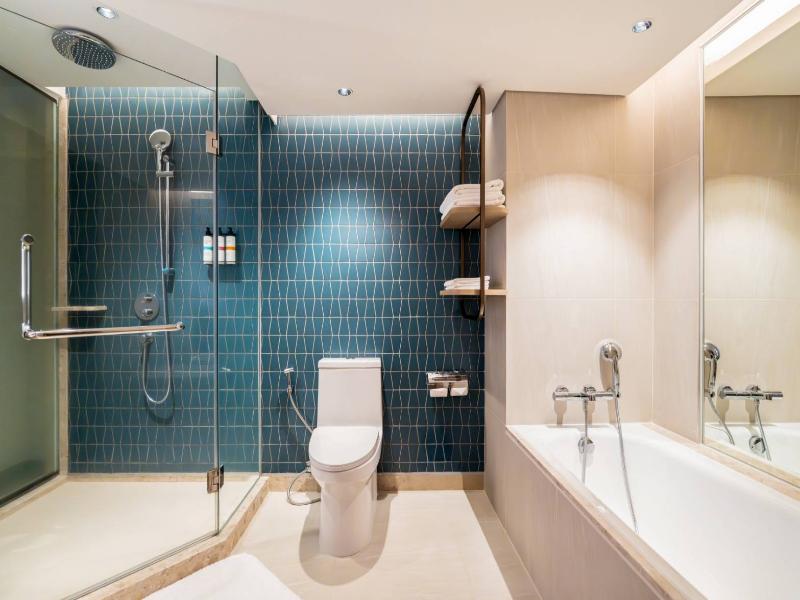Pullman Phuket Karon Beach Resort image