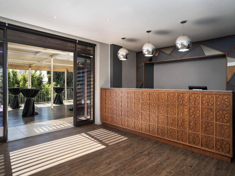 Protea Hotel Johannesburg Wanderers image