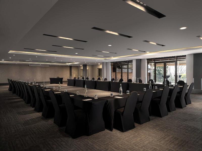Protea Hotel Johannesburg Wanderers image