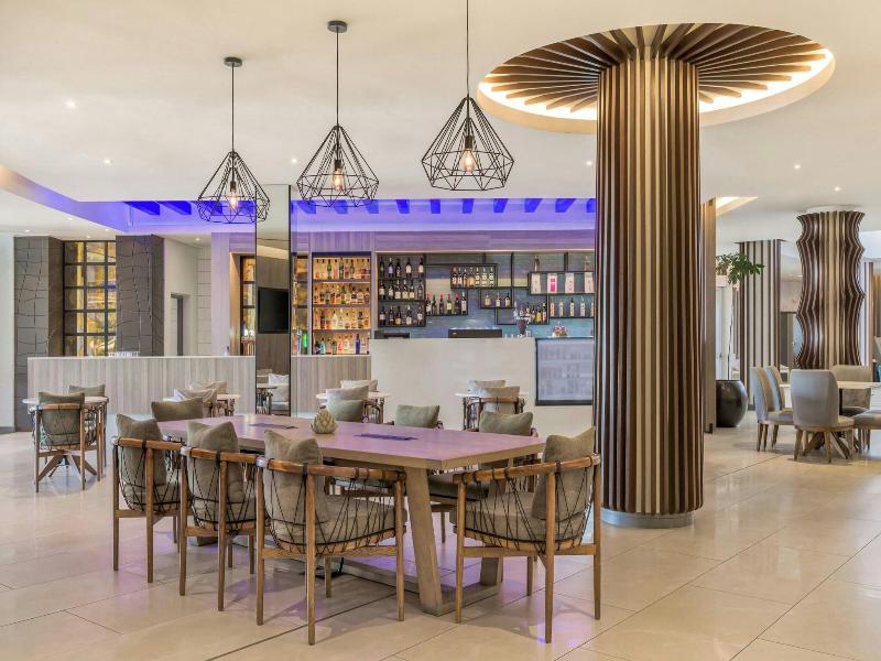 Protea Hotel Johannesburg Wanderers image