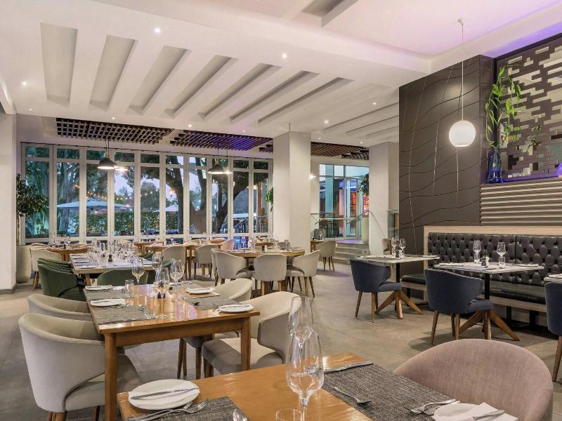Protea Hotel Johannesburg Wanderers image