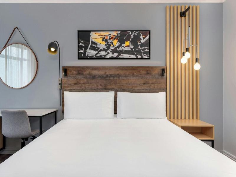 Protea Hotel Johannesburg Wanderers image