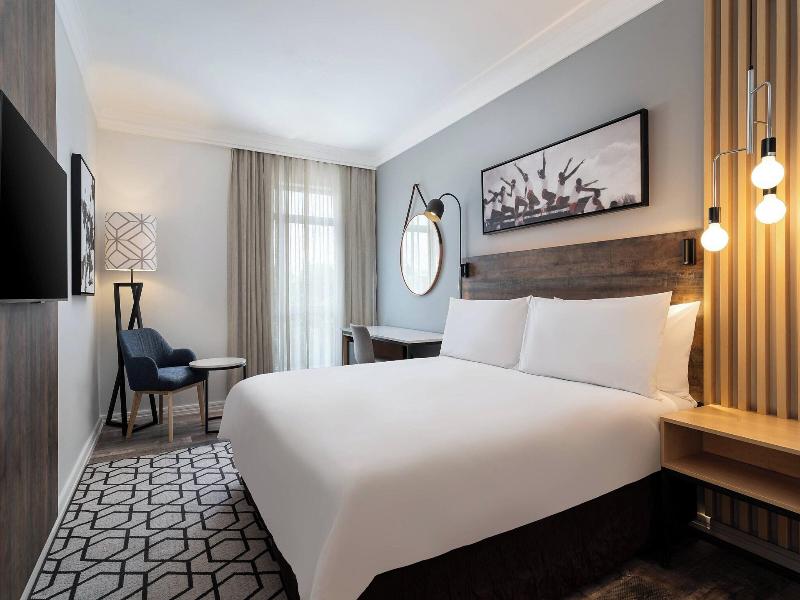 Protea Hotel Johannesburg Wanderers image