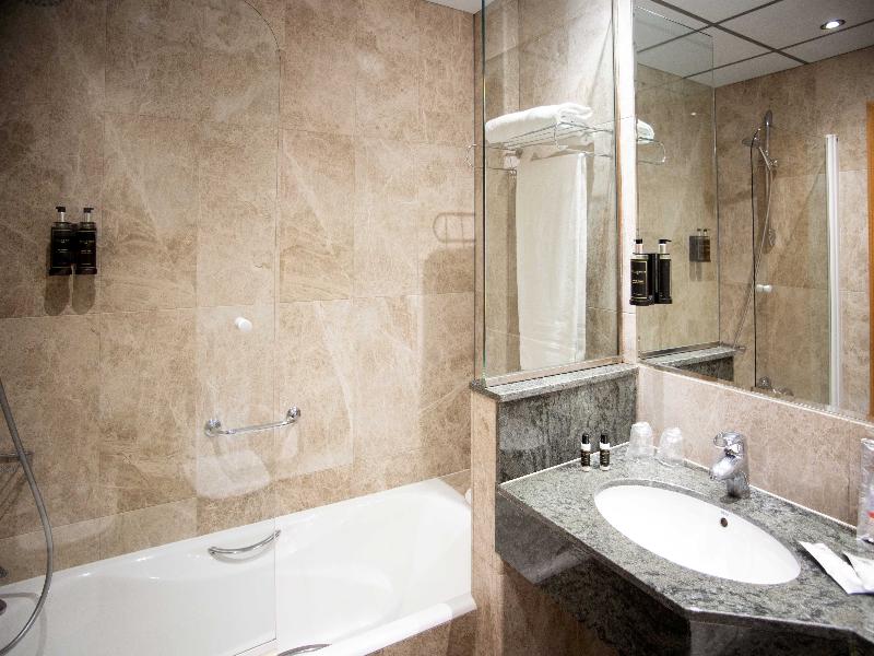 Hotel Gran Fama image