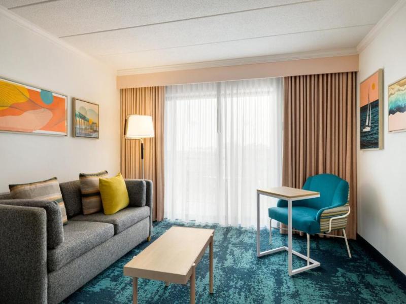 Holiday Inn Oceanfront Ocean City  image