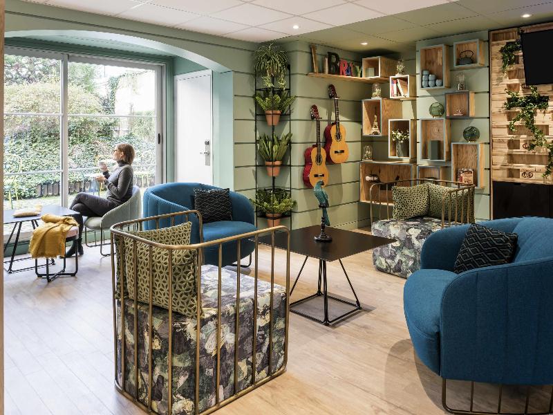 Aparthotel Adagio Paris Montmartre image