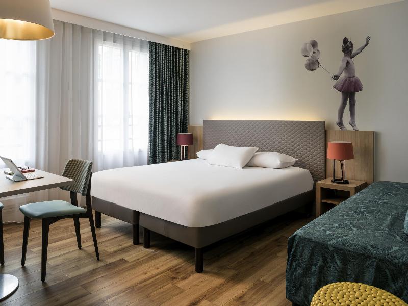 Aparthotel Adagio Paris Montmartre image
