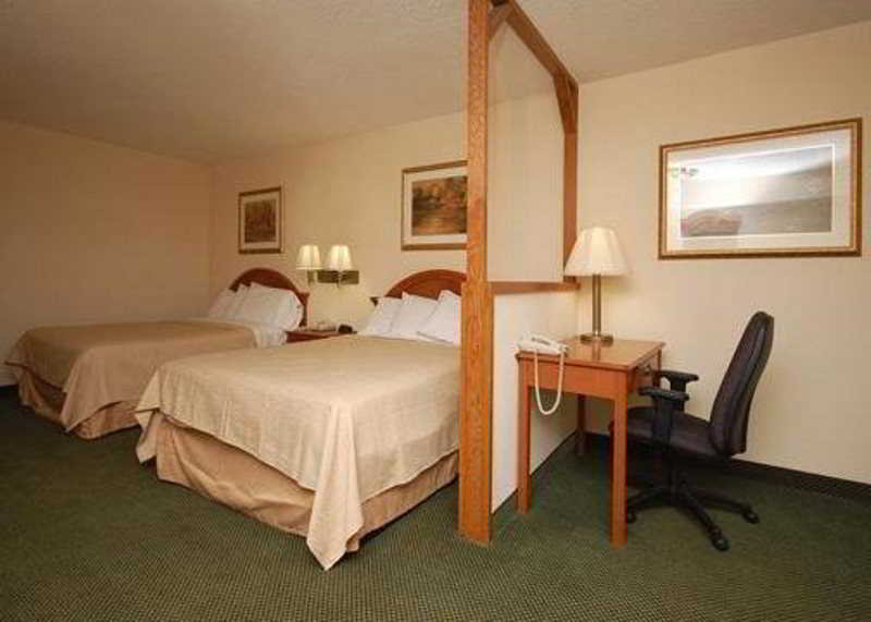 QUALITY INN AND SUITS AMARILLO