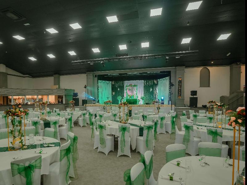 Park Hall Hotel & Leisure Club image
