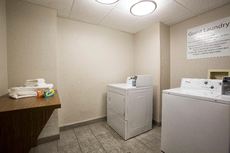 Holiday Inn Express & Suites S Lake Buena Vista image