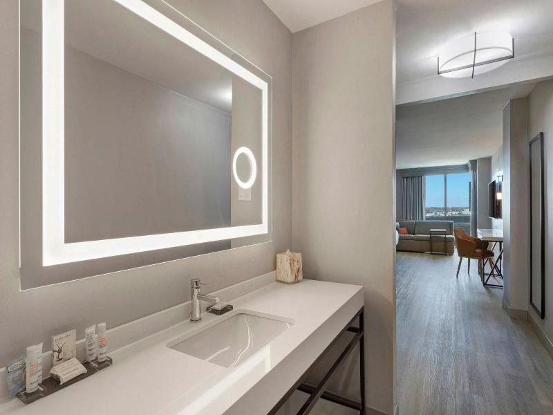 Houston Marriott North At Greenspoint image