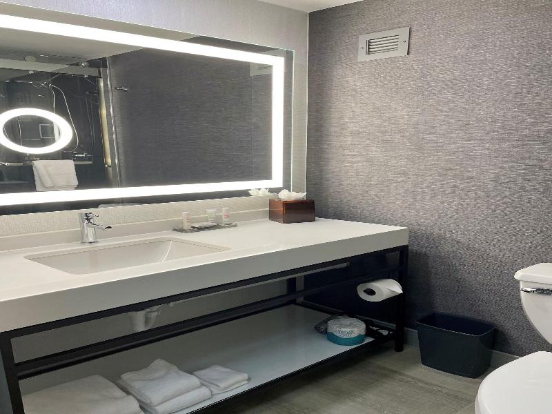 Houston Marriott North At Greenspoint image
