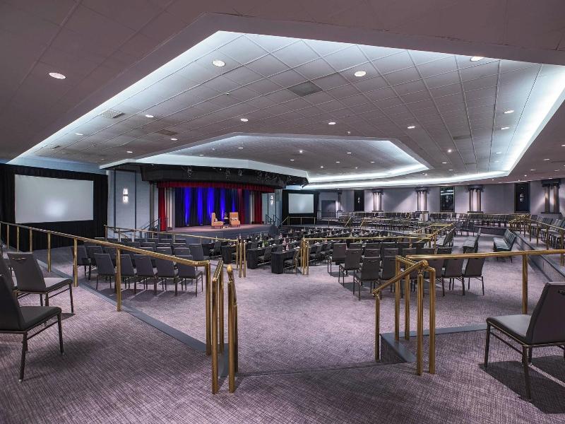 Renaissance Dallas Addison Hotel image