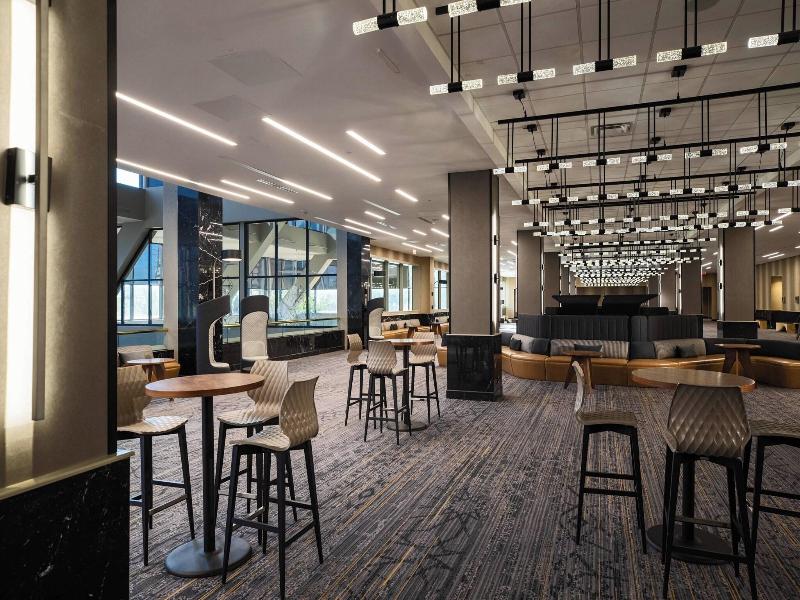 Renaissance Dallas Addison Hotel image