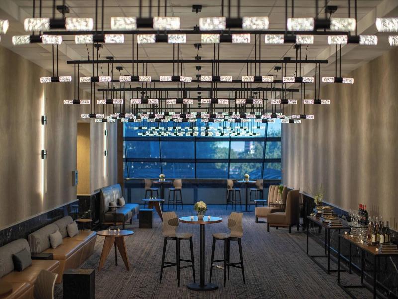 Renaissance Dallas Addison Hotel image
