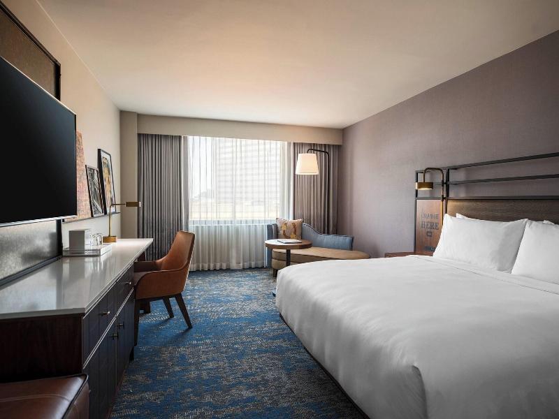Renaissance Dallas Addison Hotel image