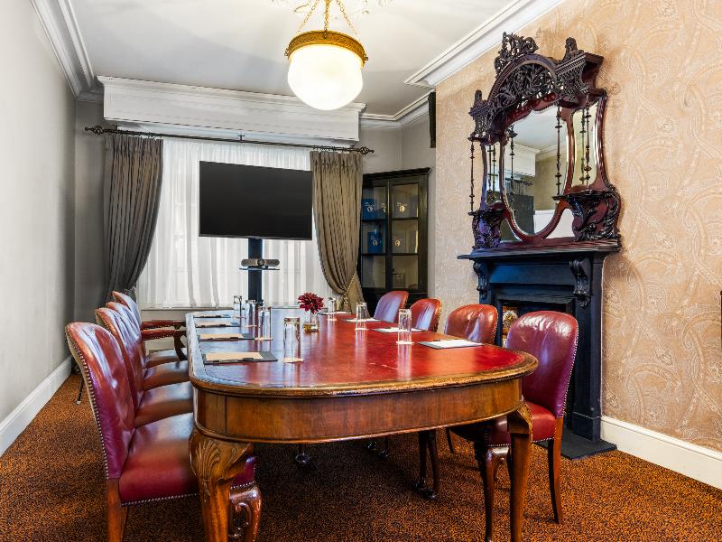 Trinity City Hotel image