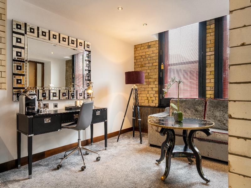 Trinity City Hotel image