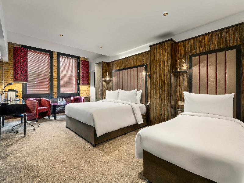 Trinity City Hotel image