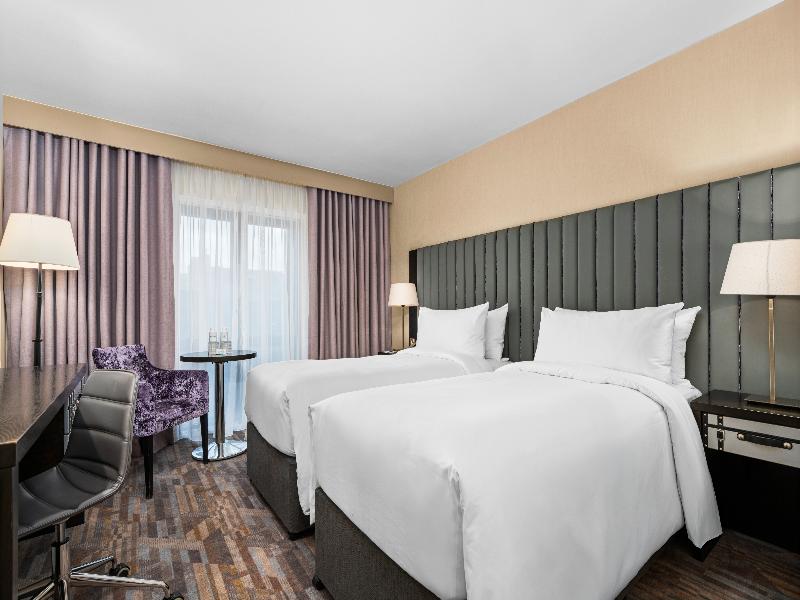 Trinity City Hotel image