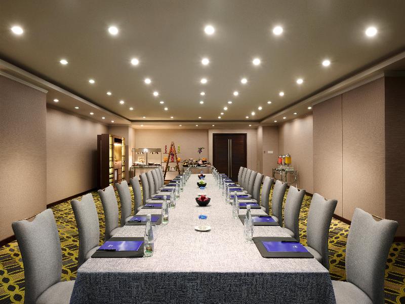 Hilton Colombo image