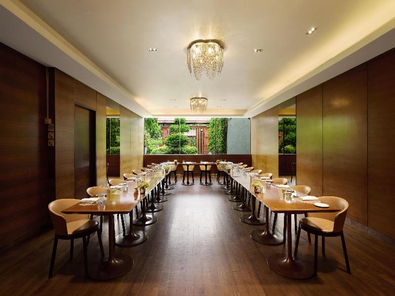 Hilton Colombo image