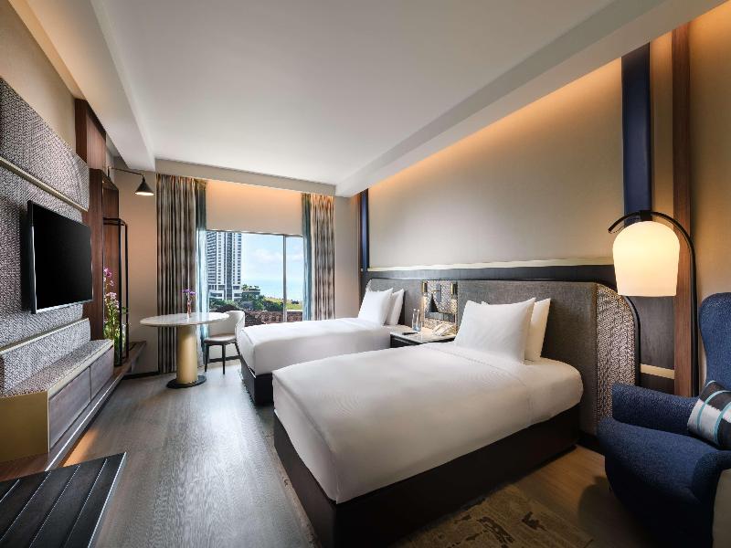 Hilton Colombo image