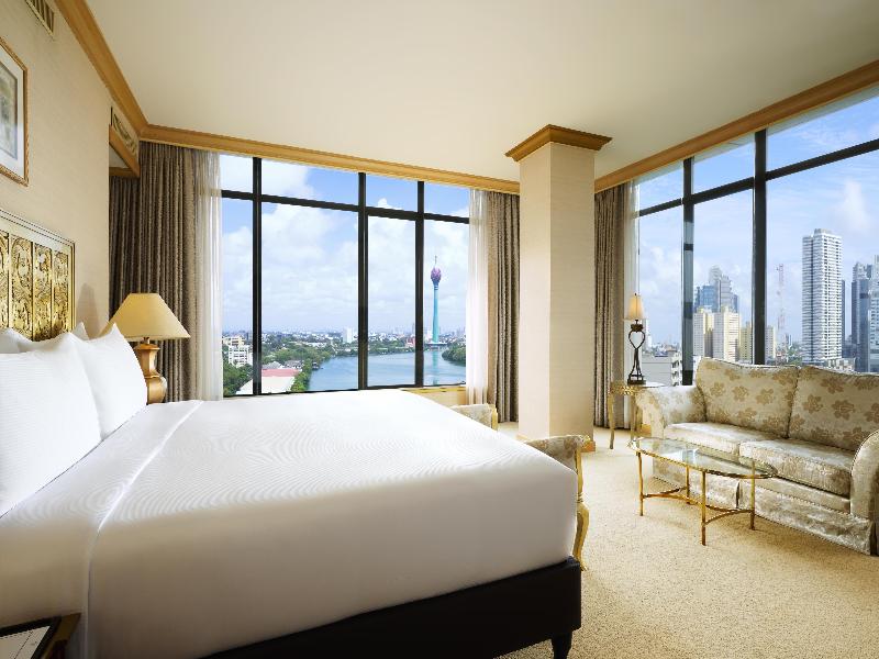Hilton Colombo image