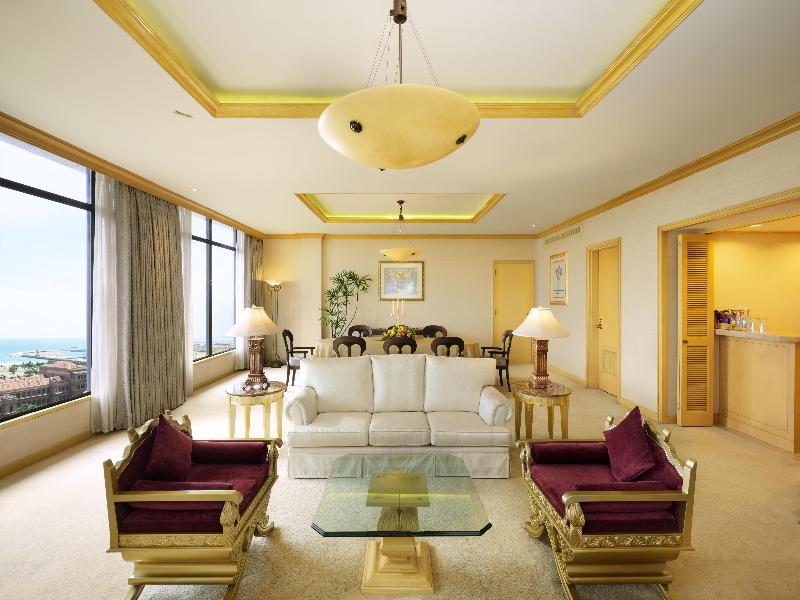 Hilton Colombo image