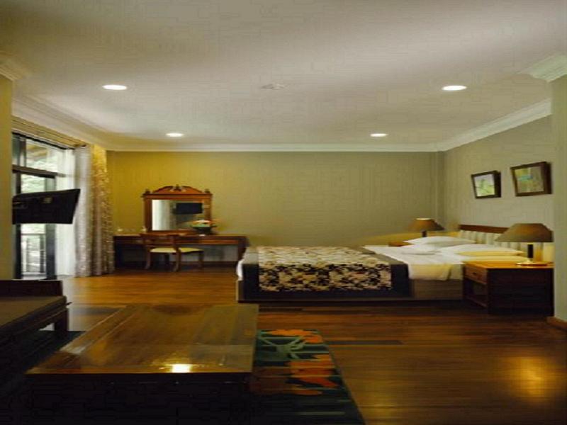 Earls Regency Hotel image