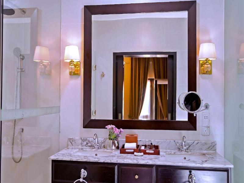 Galle Face image
