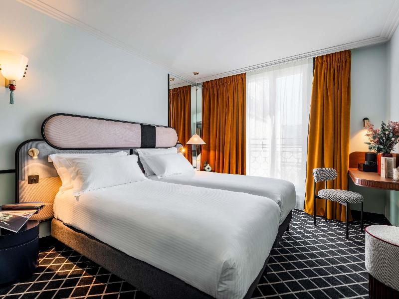 Hotel Faubourg Galant Paris Handwritten Collection image