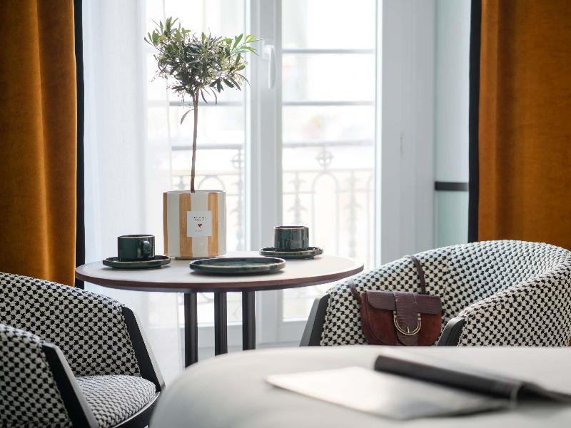 Hotel Faubourg Galant Paris Handwritten Collection image