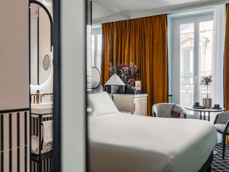 Hotel Faubourg Galant Paris Handwritten Collection image