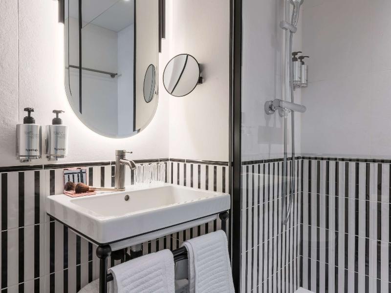 Hotel Faubourg Galant Paris Handwritten Collection image