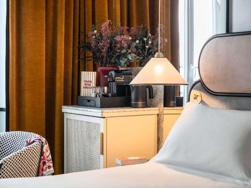 Hotel Faubourg Galant Paris Handwritten Collection image