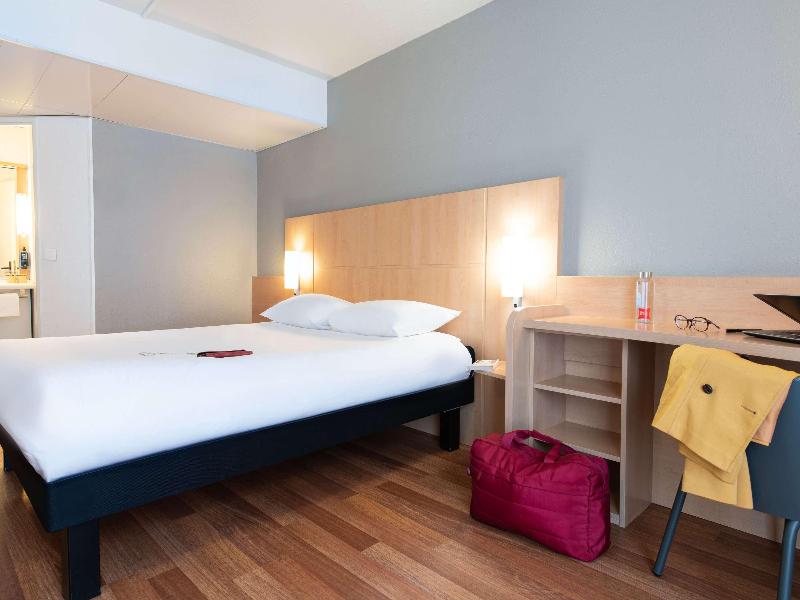 Hotel Faubourg Galant Paris Handwritten Collection image