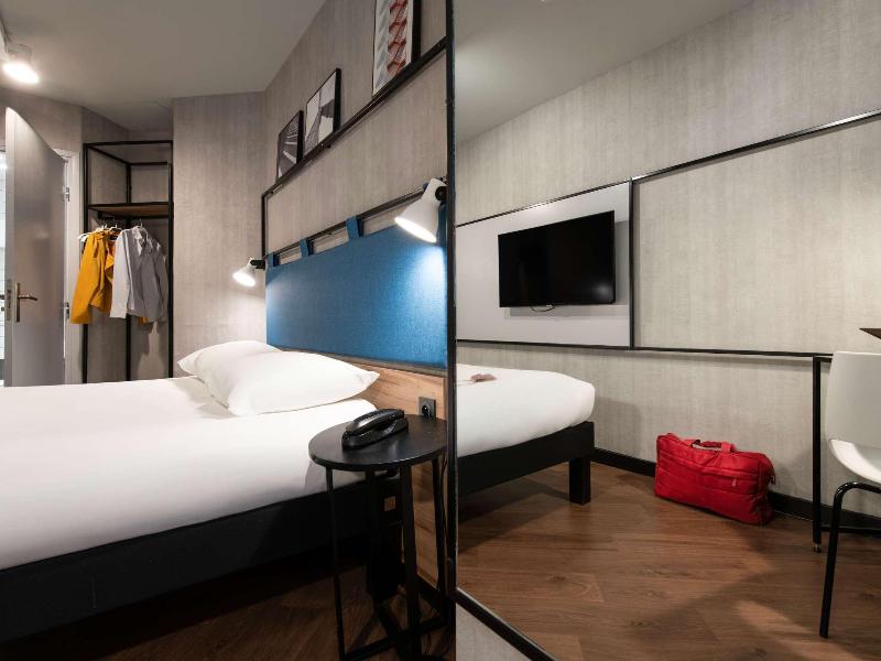 Hotel Faubourg Galant Paris Handwritten Collection image