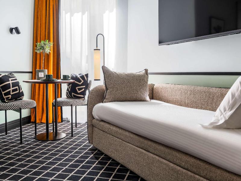 Hotel Faubourg Galant Paris Handwritten Collection image
