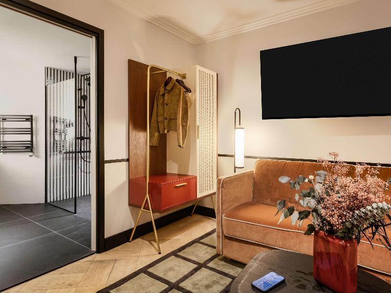 Hotel Faubourg Galant Paris Handwritten Collection image