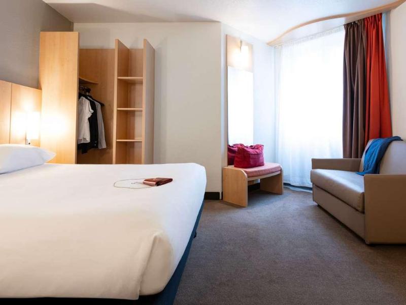 Hotel Faubourg Galant Paris Handwritten Collection image