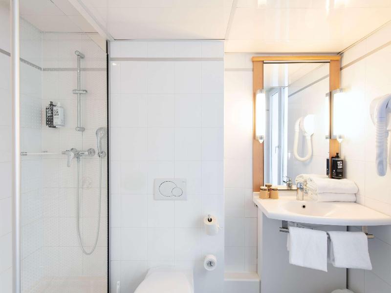 Hotel Faubourg Galant Paris Handwritten Collection image